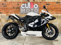 USED 2022 22 TRIUMPH SPEED TRIPLE 1200 RR MOTOGP KIT Pro Race Exhausts Daytona Kit