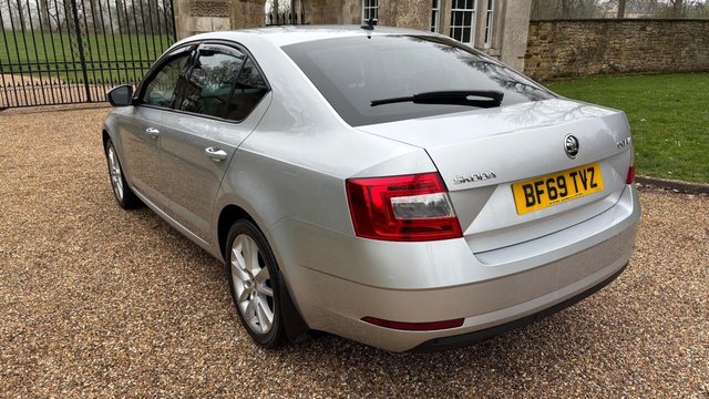 2019 SKODA OCTAVIA 2.0 TDI SE L Euro 6 (s/s) 5dr - Photo 5