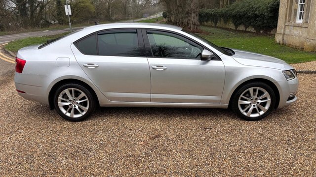 2019 SKODA OCTAVIA 2.0 TDI SE L Euro 6 (s/s) 5dr - Photo 2