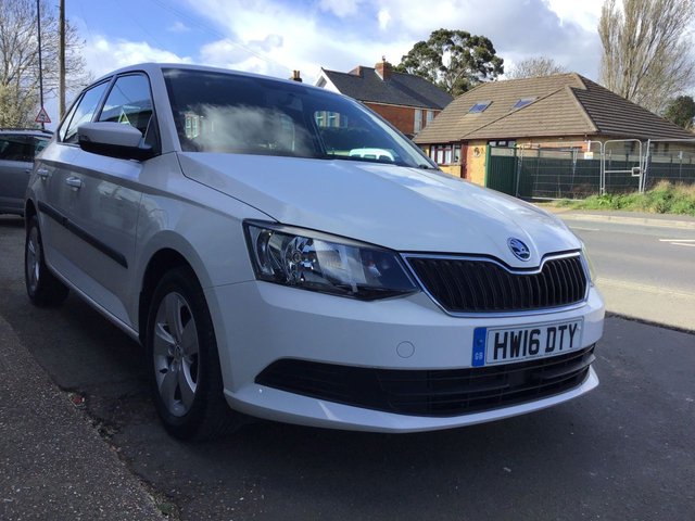 View our SKODA FABIA