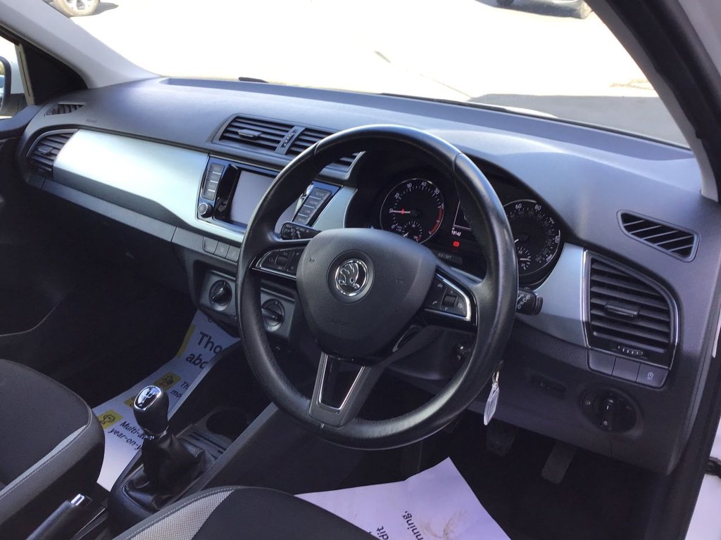 USED 2016 16 SKODA FABIA 1.2 TSI SE Hatchback 5dr Petrol Manual Euro 6 (s/s) (90 ps) 