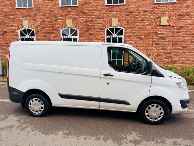 2017 FORD TRANSIT CUSTOM - Photo 2