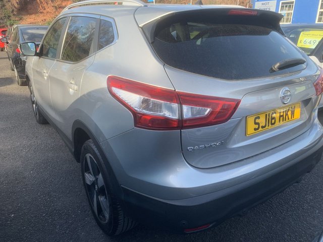 2016 NISSAN QASHQAI 1.5 dCi n-tec+ SUV 5dr Diesel Manual 2WD Euro 6 (s/s) (110 ps) - Photo 3