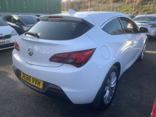 2016 VAUXHALL ASTRA GTC 1.4i Turbo SRi Coupe 3dr Petrol Manual Euro 6 (s/s) (120 ps) - Photo 4