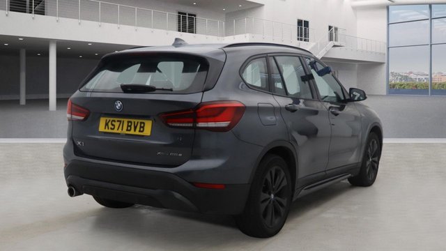 2022 BMW X1 - Photo 2