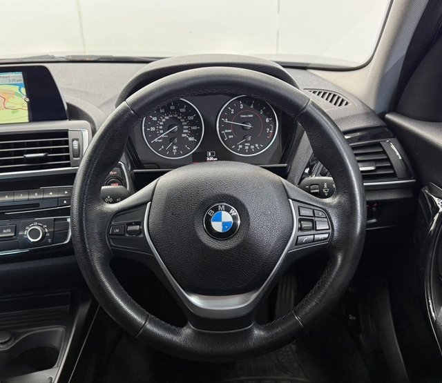 2016 BMW 1 SERIES - Photo 10