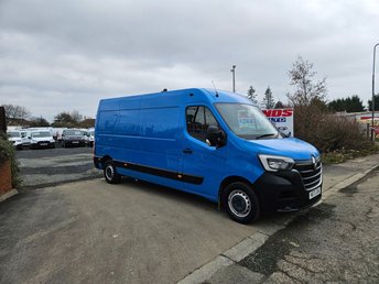 2021 RENAULT MASTER