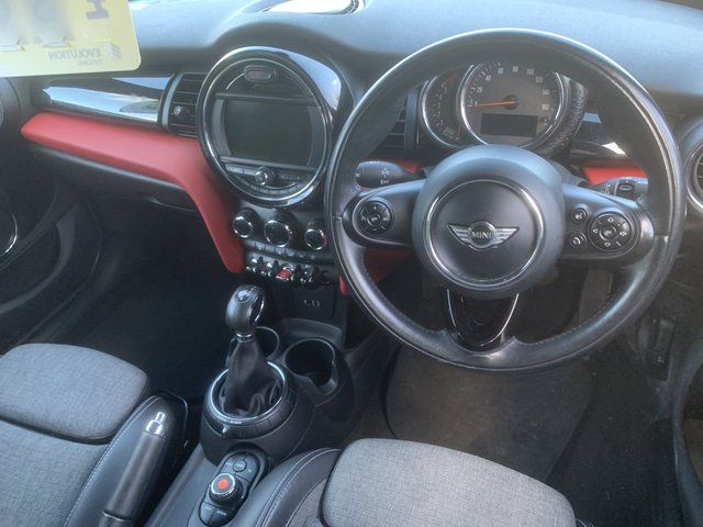 2014 MINI HATCH 1.5 Cooper D Hatchback 5dr Diesel Auto Euro 6 (s/s) (116 ps) - Photo 5