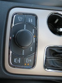 USED 2017 67 JEEP GRAND CHEROKEE 3.0 V6 CRD Overland SUV 5dr Diesel Auto 4WD Euro 6 (247 bhp) ** EXTENDED WARRANTIES AVAILABLE **