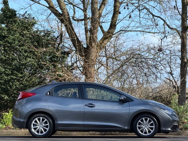 2013 Honda Civic 1.4L Se-T 5dr - Photo 8