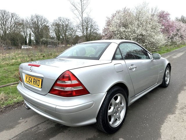 2004 MERCEDES-BENZ SLK 2.0 SLK200 Kompressor Convertible 2dr Petrol Manual (237 g/km, 163 bhp) - Photo 3