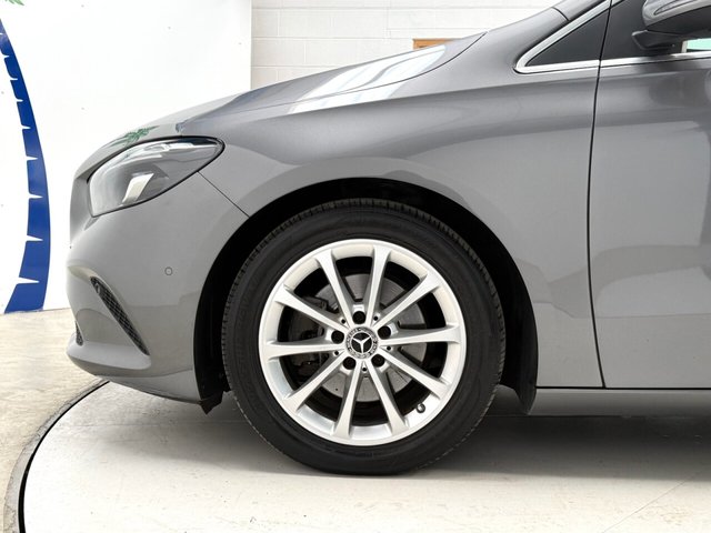 2020 MERCEDES-BENZ B-CLASS 1.3 B200 Sport (Executive) MPV 5dr Petrol 7G-DCT Euro 6 (s/s) (163 ps) - Photo 10