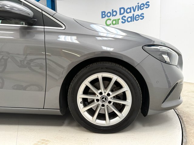 2020 MERCEDES-BENZ B-CLASS 1.3 B200 Sport (Executive) MPV 5dr Petrol 7G-DCT Euro 6 (s/s) (163 ps) - Photo 12