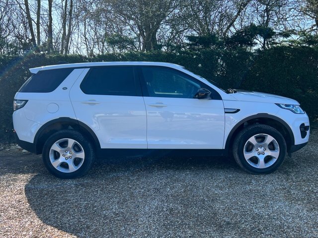 View our LAND ROVER DISCOVERY SPORT