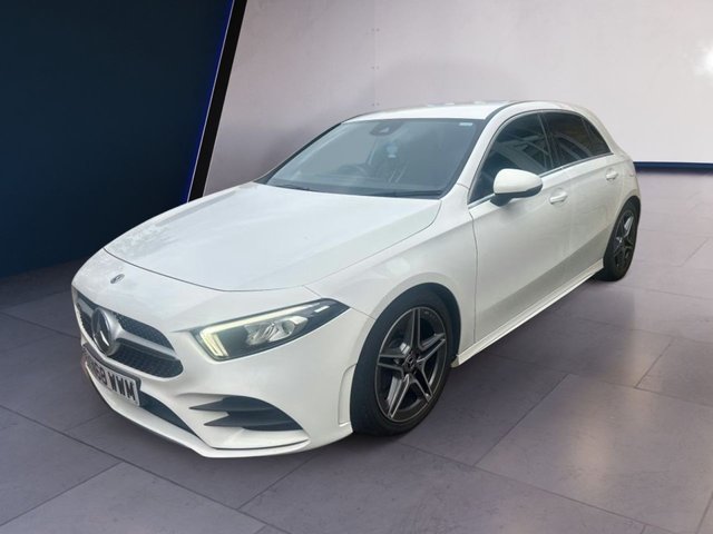 2018 MERCEDES-BENZ A-CLASS 2.0 A250 AMG Line Hatchback 5dr Petrol 7G-DCT Euro 6 (s/s) (224 ps) - Photo 3