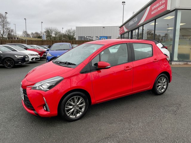 2019 TOYOTA YARIS - Photo 9