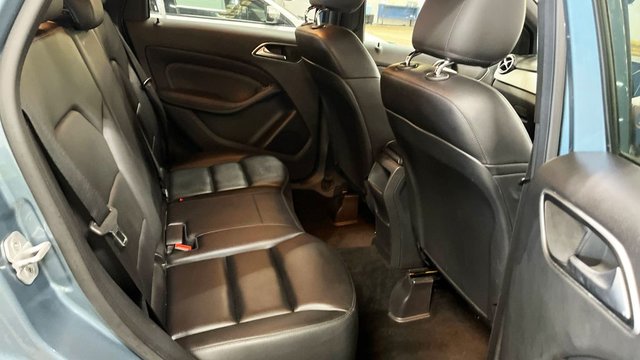 2012 Mercedes-Benz B-CLASS - Photo 10