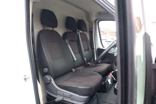 2023 Citroen Relay - Photo 12