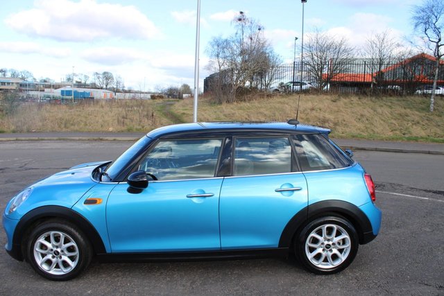 2017 MINI HATCH 2017 1.5 Cooper D 2017,49,000mls,Bluetooth,DAB,78mpg,Spotless Condition,Ulez Compliant - Photo 2