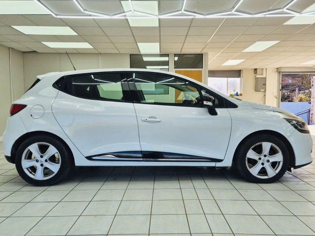 2014 RENAULT CLIO - Photo 3