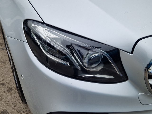 2019 MERCEDES-BENZ E-CLASS 2.0 E300de 13.5kWh AMG Line (Premium) Estate 5dr Diesel Plug-in Hybrid G-Tronic+ Euro 6 (s/s) (306 ps) - Photo 9