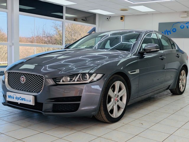 2016 JAGUAR XE - Photo 9