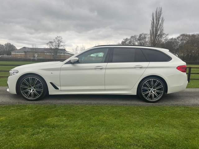 2017 BMW 5 Series 3L M Sport 5dr - Photo 7