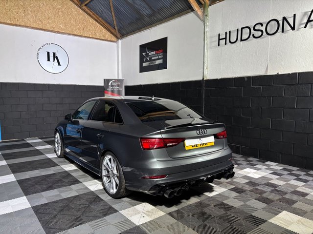 2017 AUDI A3 2017 1.4 TFSI Black Edition Saloon (S3 Kit) 4dr Petrol S Tronic Euro 6 - Photo 4