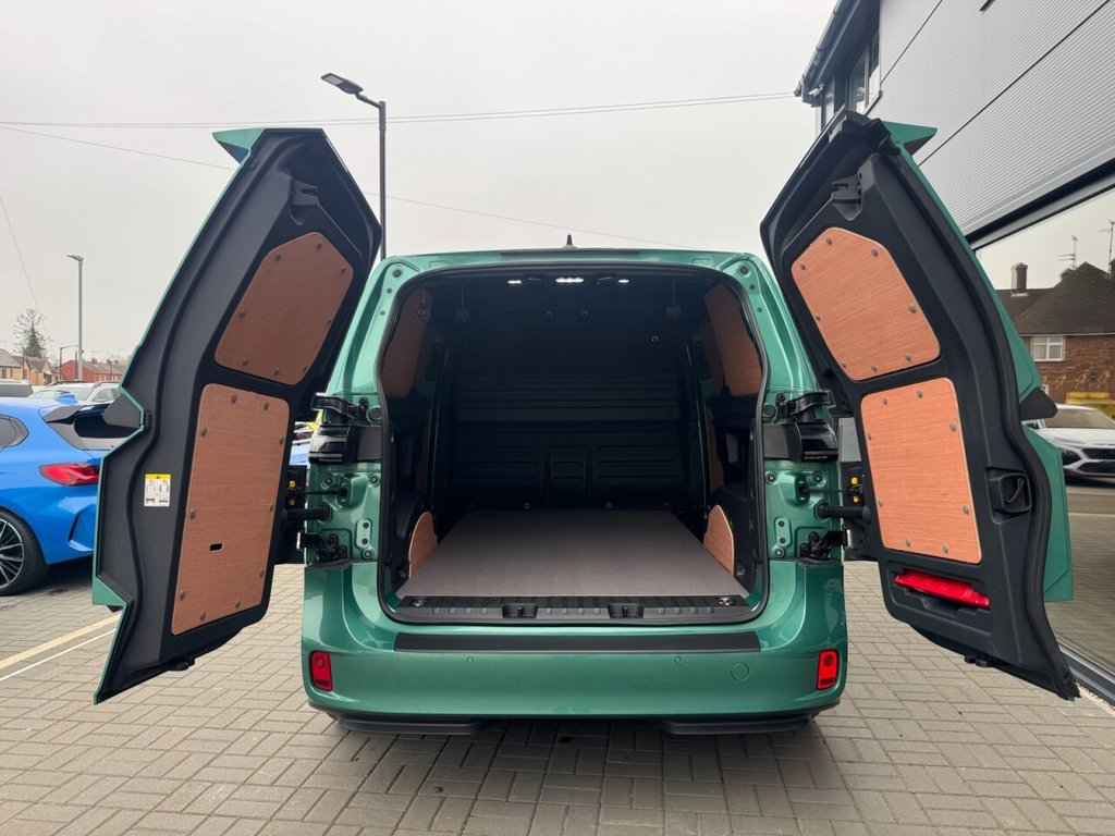 USED 2025 75 VOLKSWAGEN ID. Buzz Cargo Pro 79kWh Commerce Plus Panel Van 5dr Electric Auto 4Motion (340 ps) PLUS MODEL INC NAVIGATION