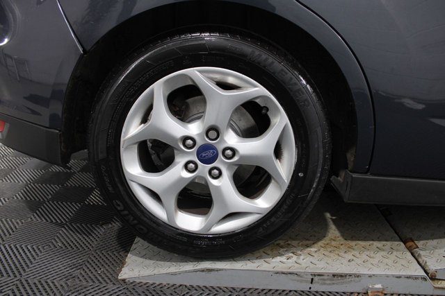 2014 Ford C-Max 1.6L Zetec 5dr - Photo 8