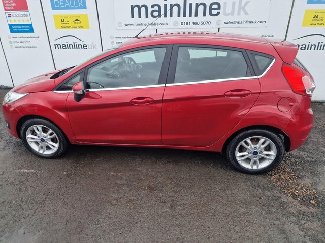 2016 FORD FIESTA - Photo 4