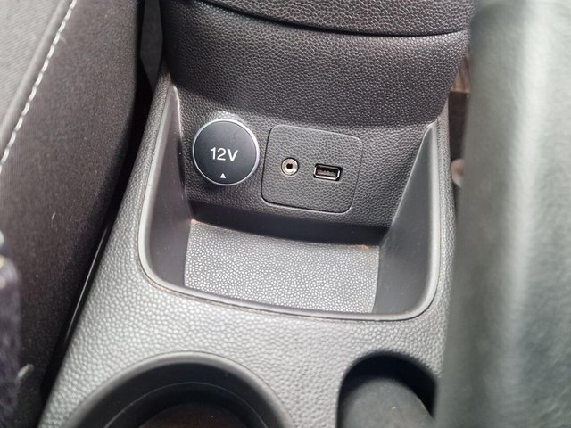 2016 FORD FIESTA - Photo 11