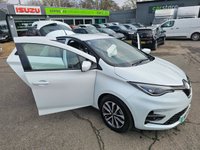 USED 2021 71 RENAULT ZOE White R135 EV50 GT Line Hatchback, 17,800 miles, Fully electric Automatic, Touchscreen, 16