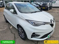 USED 2021 71 RENAULT ZOE White R135 EV50 GT Line Hatchback, 17,800 miles, Fully electric Automatic, Touchscreen, 16