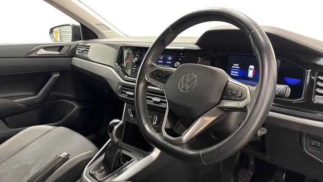 2022 Volkswagen Polo 1L Life 5dr - Photo 3