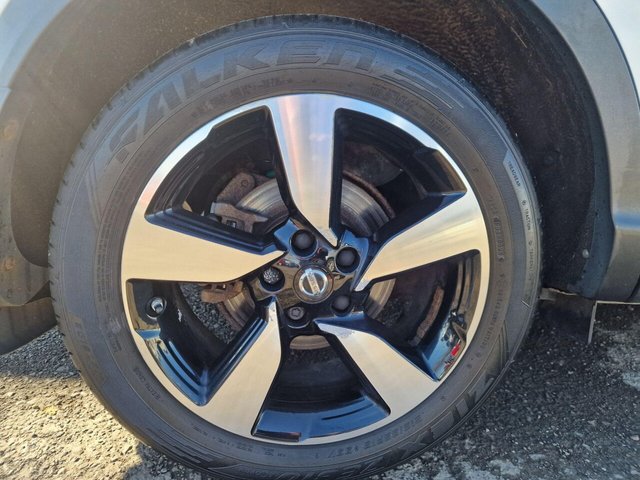 2016 NISSAN QASHQAI - Photo 4