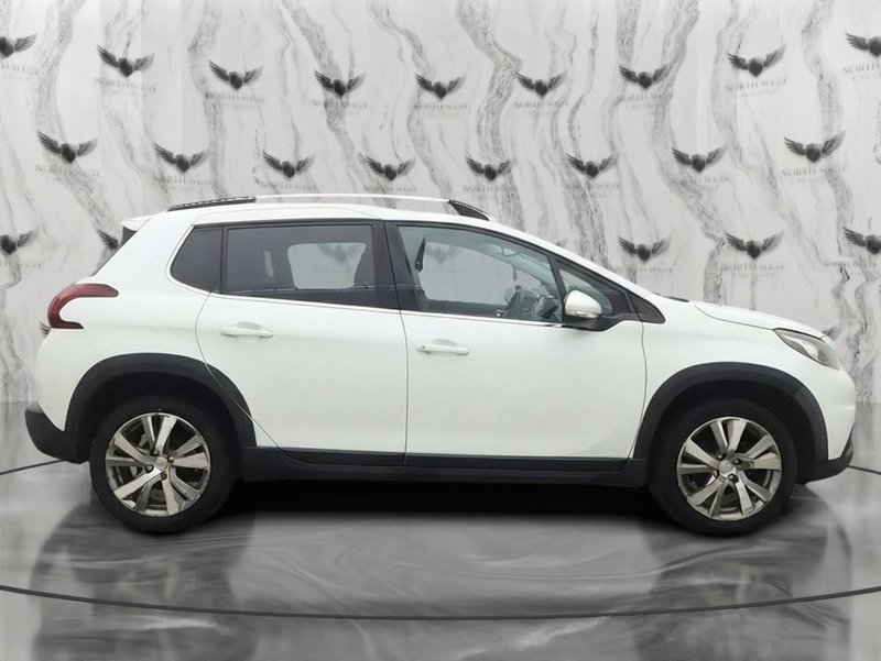 2016 Peugeot 2008 in white — photo 9 of 14