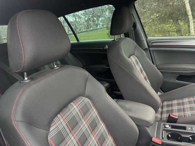 2019 VOLKSWAGEN GOLF - Photo 10