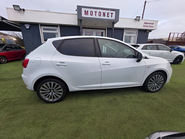 2016 SEAT IBIZA 1.2 TSI SE Hatchback 5dr Petrol Manual Euro 6 (90 ps) - Photo 9