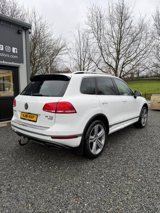 2016 VOLKSWAGEN TOUAREG 2016 3.0 TDI V6 BlueMotion Tech R-Line SUV 5dr Diesel Tiptronic 4WD Euro 6 (s/s) (262 ps) - Photo 2
