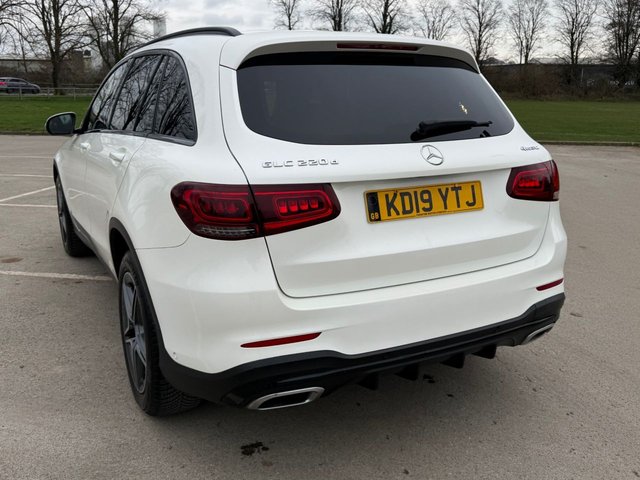 2019 Mercedes-Benz Glc 2L Amg Line 5dr - Photo 7