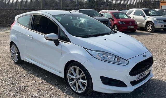 2016 FORD FIESTA