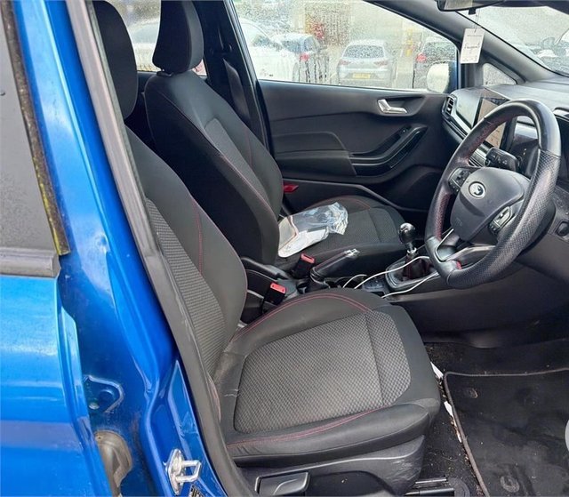 2019 FORD FIESTA - Photo 5