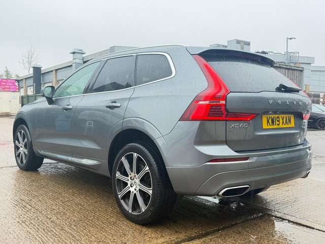 2019 VOLVO XC60 2.0 D5 PowerPulse Inscription Pro Auto AWD Euro 6 (s/s) 5dr - Photo 6
