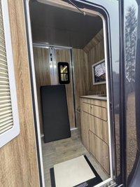 USED 2022 72 RENAULT MASTER 2.3 dCi 35 Business Panel Van 4dr Diesel Manual FWD LWB Medium Roof Euro 6 (135 ps) 3.95 TON ICE HORSEBOX PX WELCOME FINANCE AVAILABLE