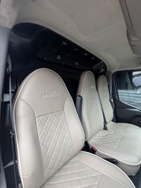 USED 2022 72 RENAULT MASTER 2.3 dCi 35 Business Panel Van 4dr Diesel Manual FWD LWB Medium Roof Euro 6 (135 ps) 3.95 TON ICE HORSEBOX PX WELCOME FINANCE AVAILABLE