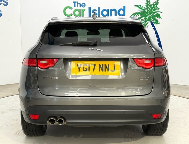 2017 JAGUAR F-PACE 2.0 D180 Portfolio SUV 5dr Diesel Auto AWD Euro 6 (s/s) (180 ps) - Photo 7