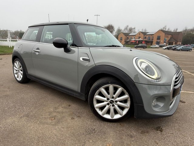 2019 MINI Hatch 1.5L Cooper Classic 3dr - Photo 11