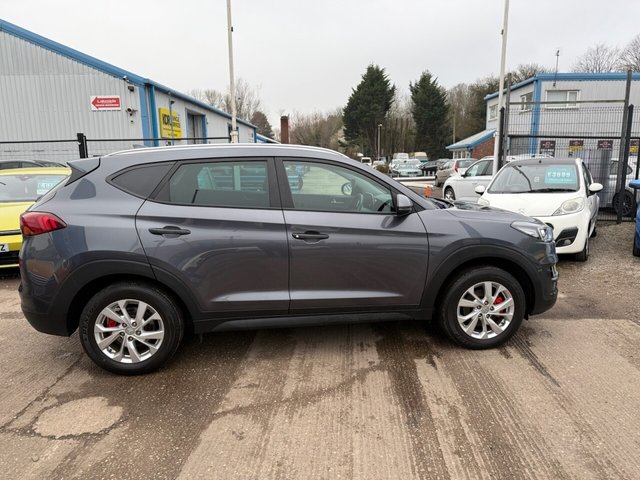 2018 HYUNDAI TUCSON 1.6 GDi Blue Drive SE Nav SUV 5dr Petrol Manual Euro 6 (s/s) (132 ps) - Photo 2