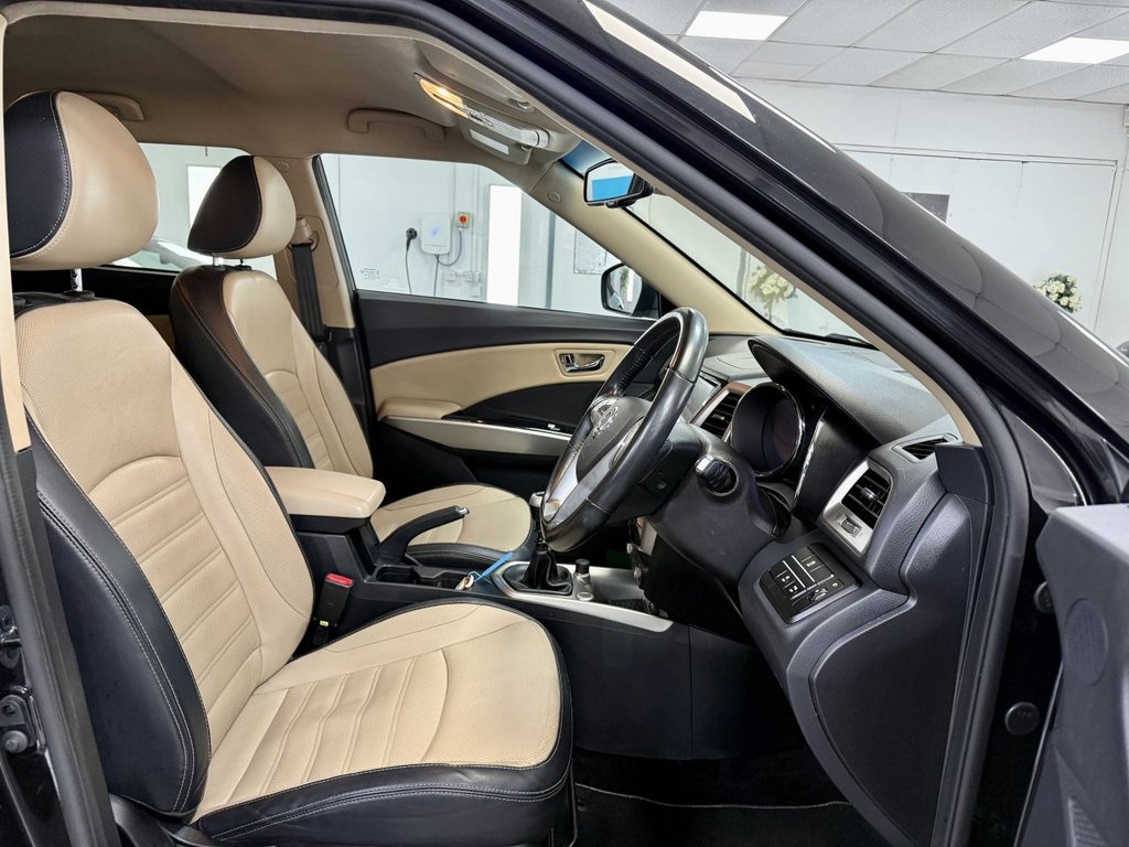 USED 2018 18 SSANGYONG TIVOLI 1.6 e-XGi ELX SUV 5dr Petrol Manual Euro 6 (s/s) (128 ps) 